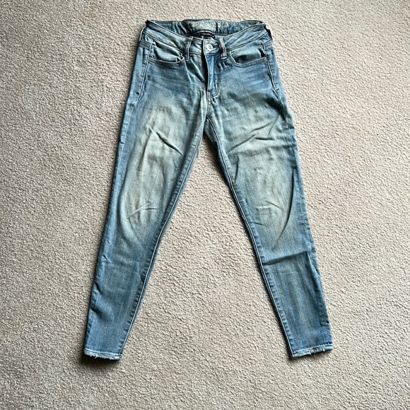 American Eagle jeans, size o, light wash - Picture 1 of 8